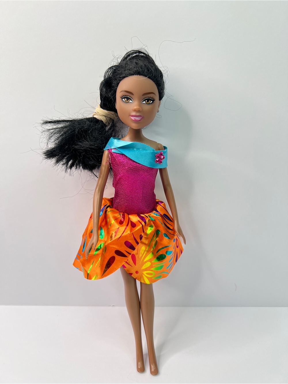 Zuru 12” Sparkle Doll
Hair is somewhat matted